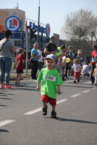 MINI MARATON MANHATAN Pamięci JANA PAWŁA II