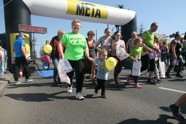 MINI MARATON MANHATAN Pamięci JANA PAWŁA II