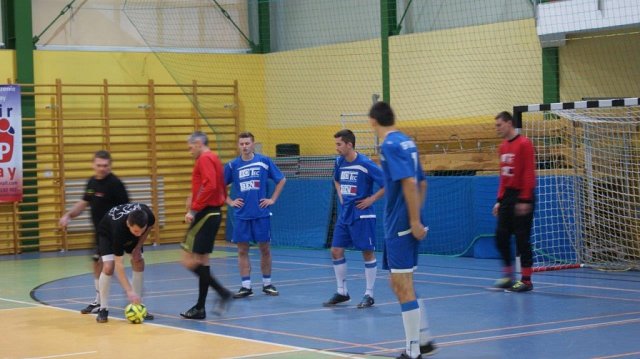 LUKS kontra Obrowiec