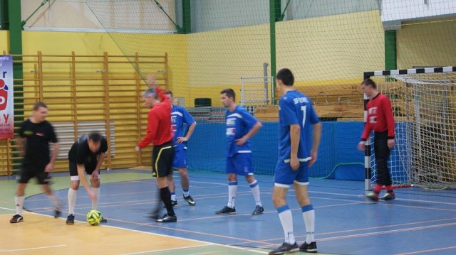 LUKS kontra Obrowiec