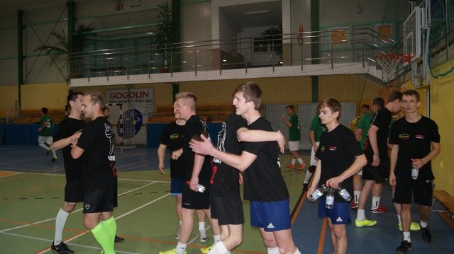 LUKS kontra Obrowiec